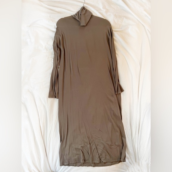 Zara Long Knit Turtleneck Dress Brown Size Small NWT - Picture 2 of 7
